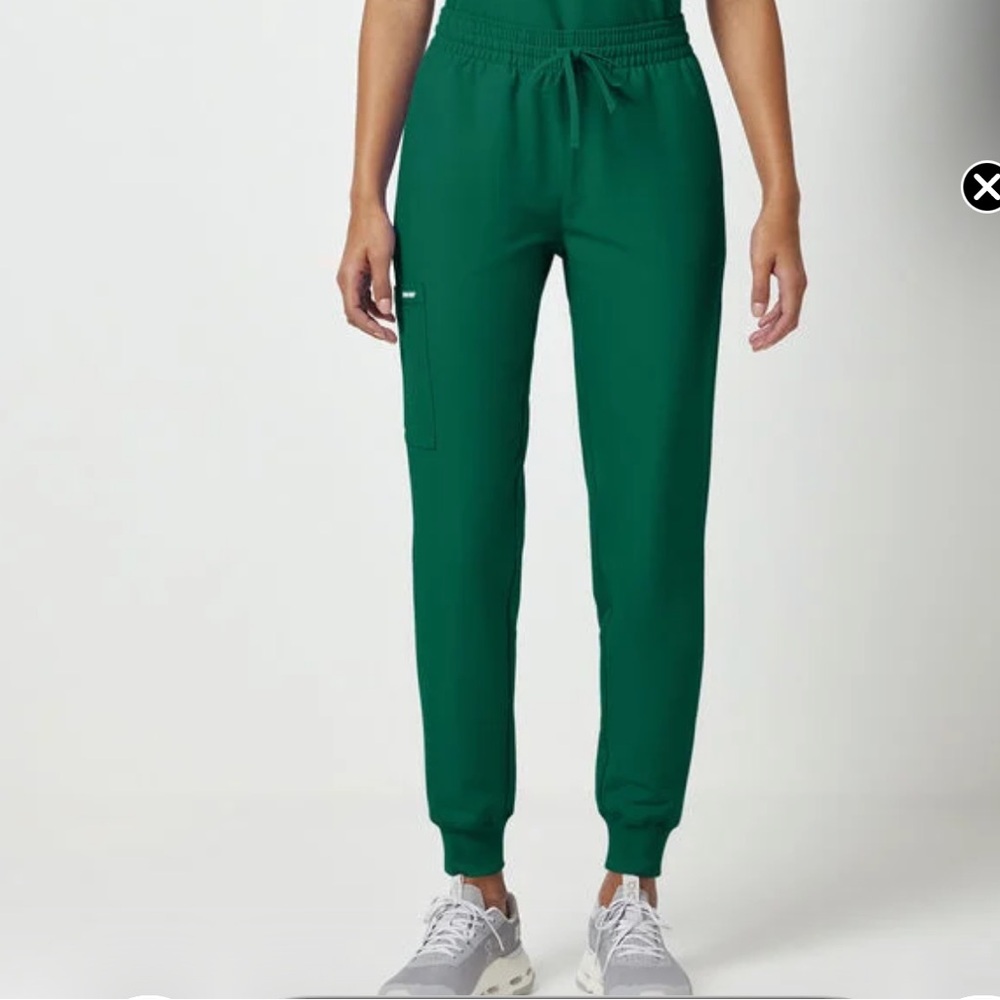 Cherokee WW Originals Ultra Women's 5-Pocket Mid Rise Knit Jogger Scrub Green